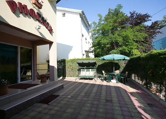 Casa Phoenix בית אירוח אפורי נורד